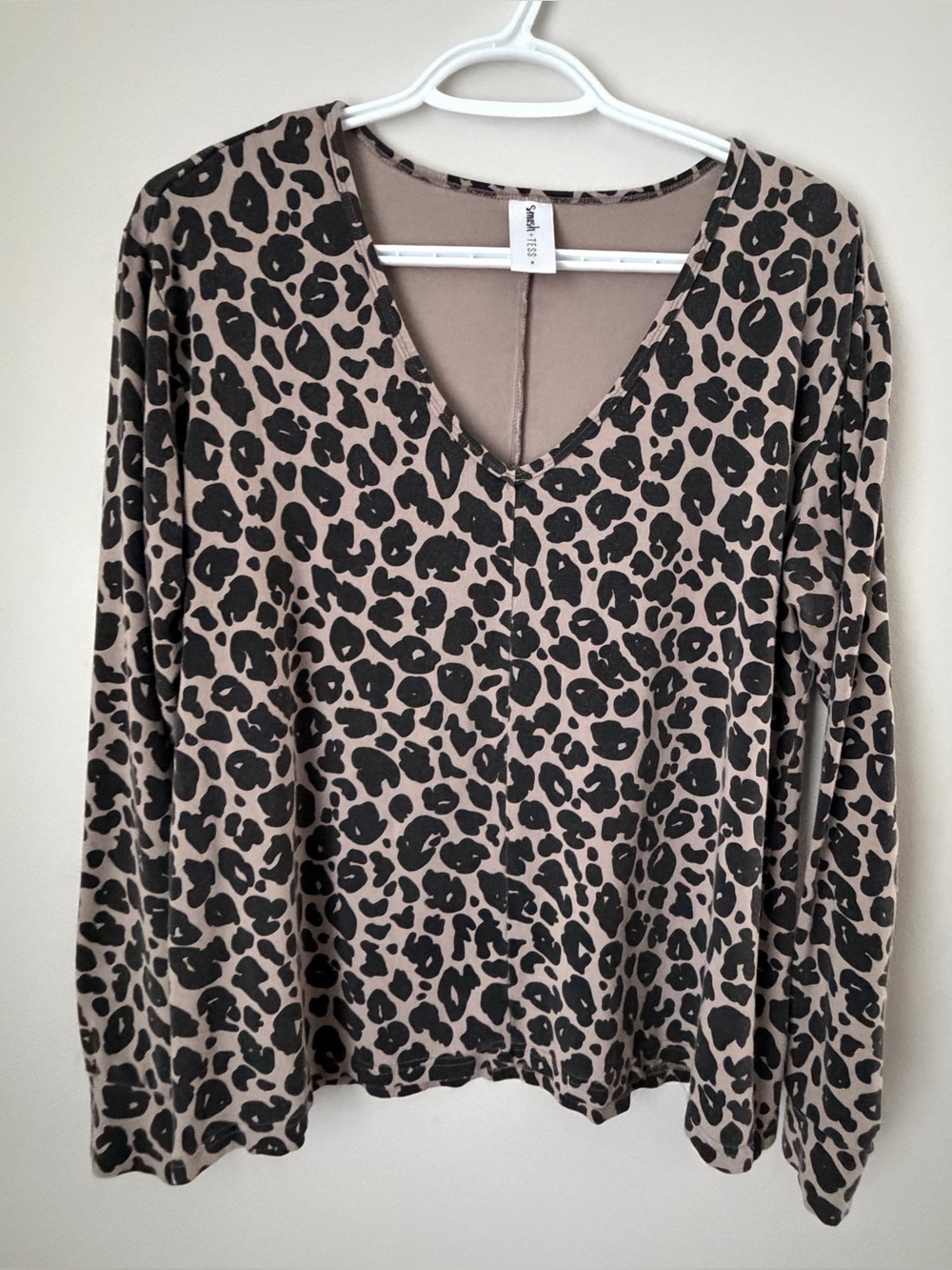 Smash & Tess Leopard V-Neck Long Sleeve Top